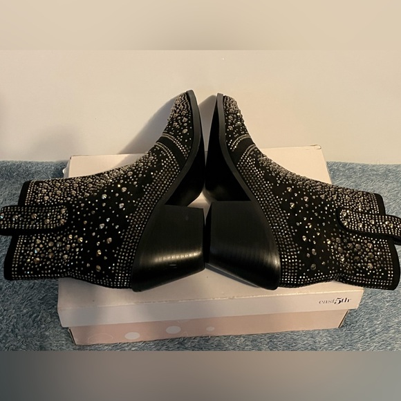 Elegant Black Studded Ankle Booties by ISNOM - Picture 6 of 16
